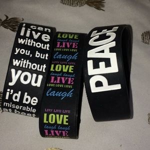 Bracelet set‎